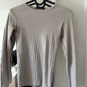 brandy melville longsleeve shirt